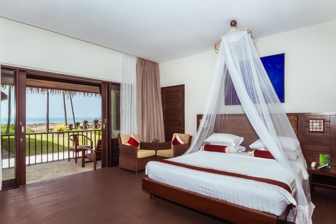 Eskala Hotels&Resorts Ngwesaung Exteriör bild