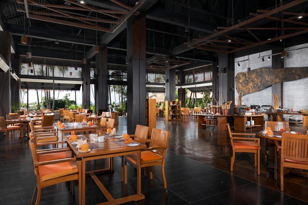 Eskala Hotels&Resorts Ngwesaung Exteriör bild