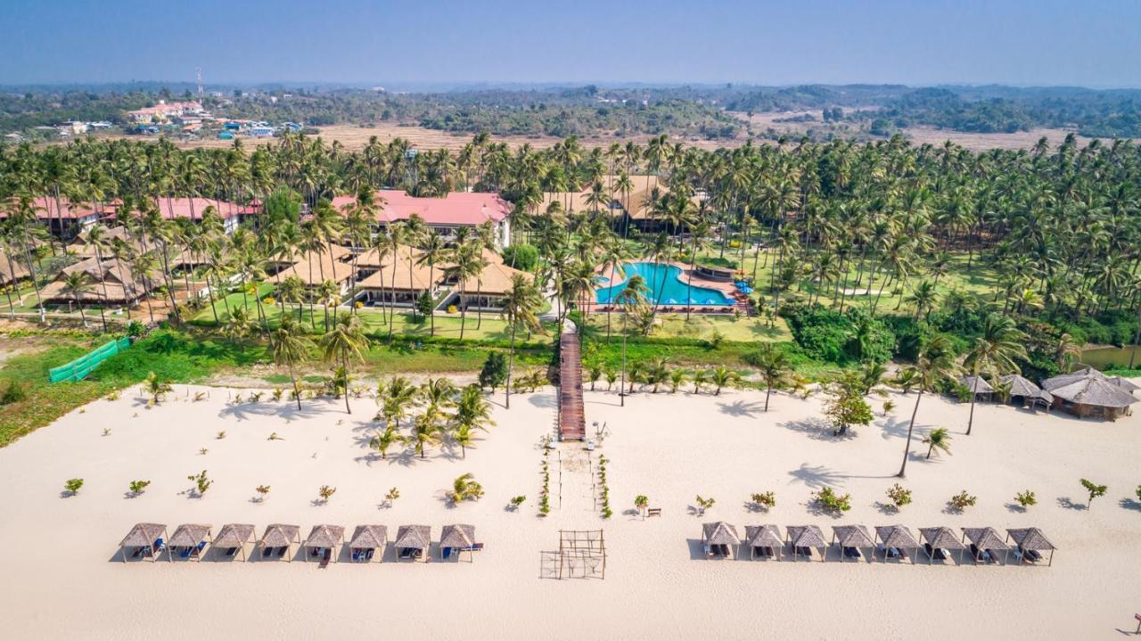 Eskala Hotels&Resorts Ngwesaung Exteriör bild